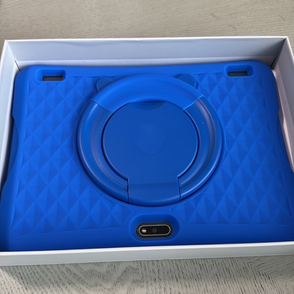 Kids Tablet, 10.1 Inch Android Toddler Tablet with Case used like new no scrach - Picture 6 of 6